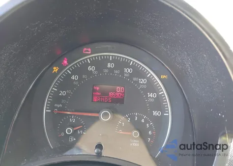 2006 Volkswagen New Beetle 2.5 из США, поврежденный, VIN 3VWRW31C86M414081